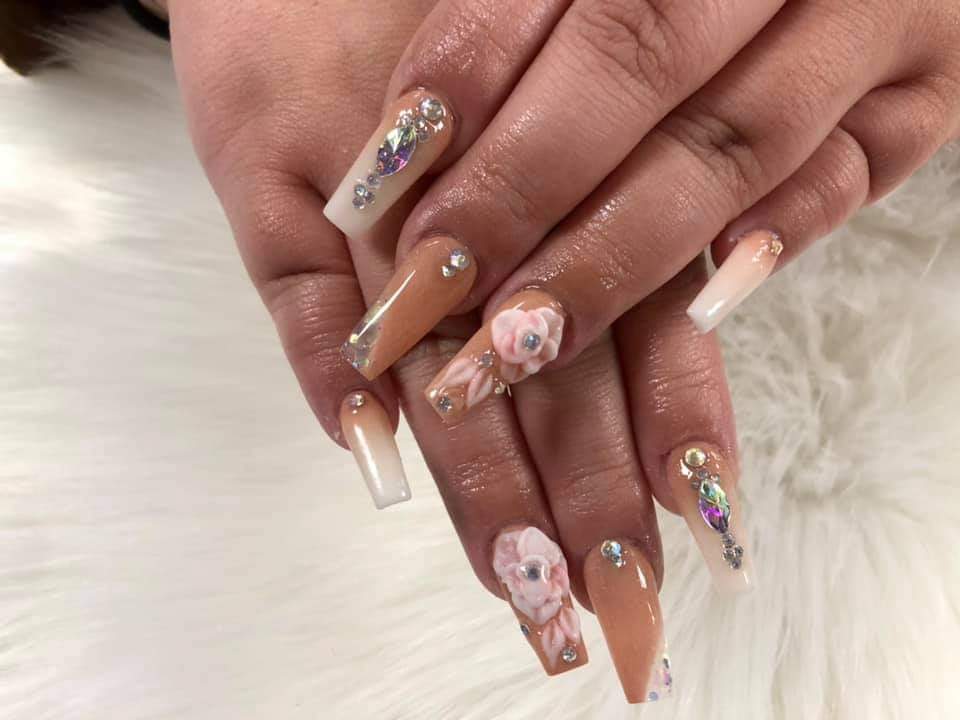 Luxury Nail Spa nail photo 5